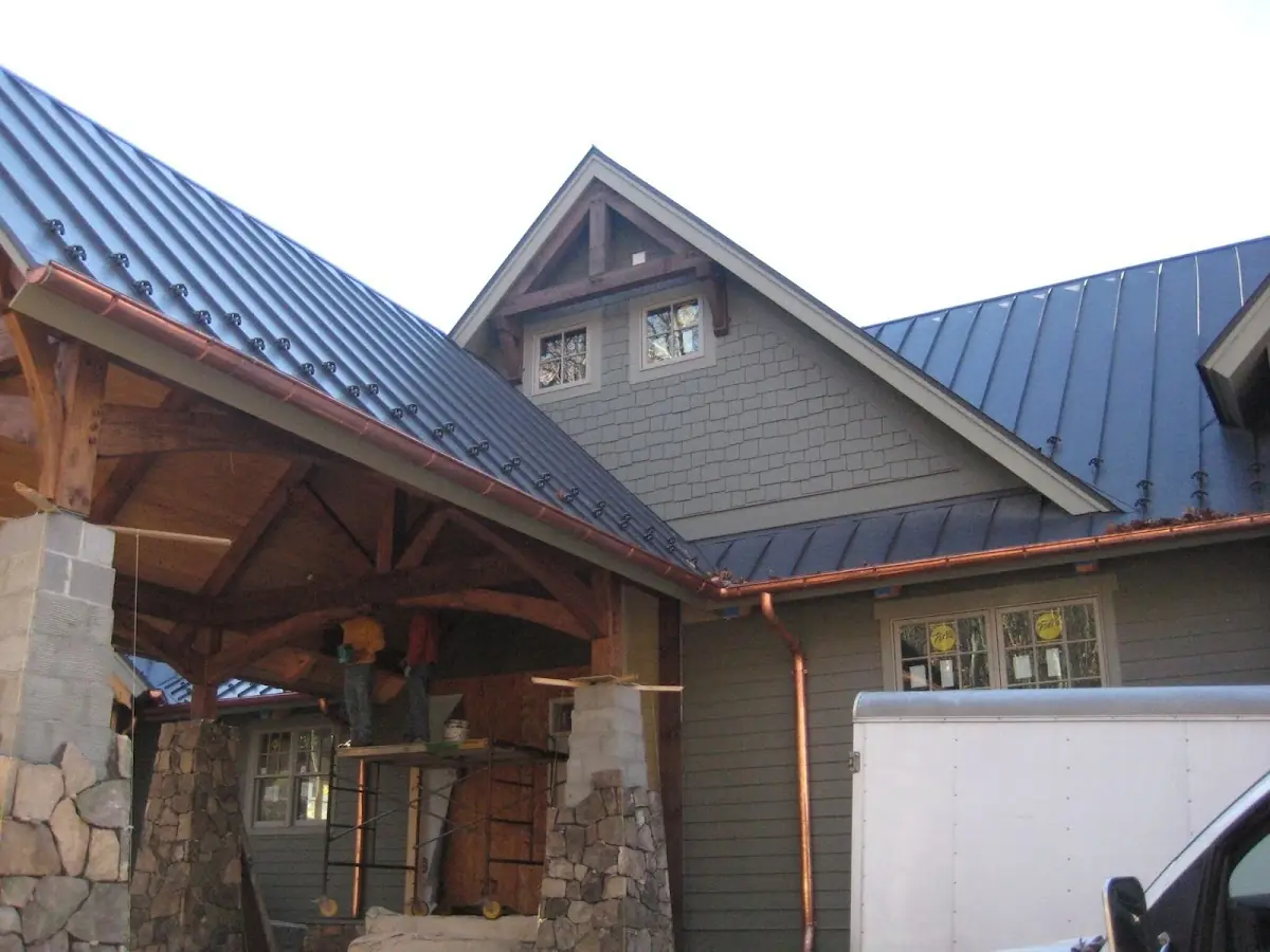 Craftsman Roofing team delivering quality roofing work in Oak Grove